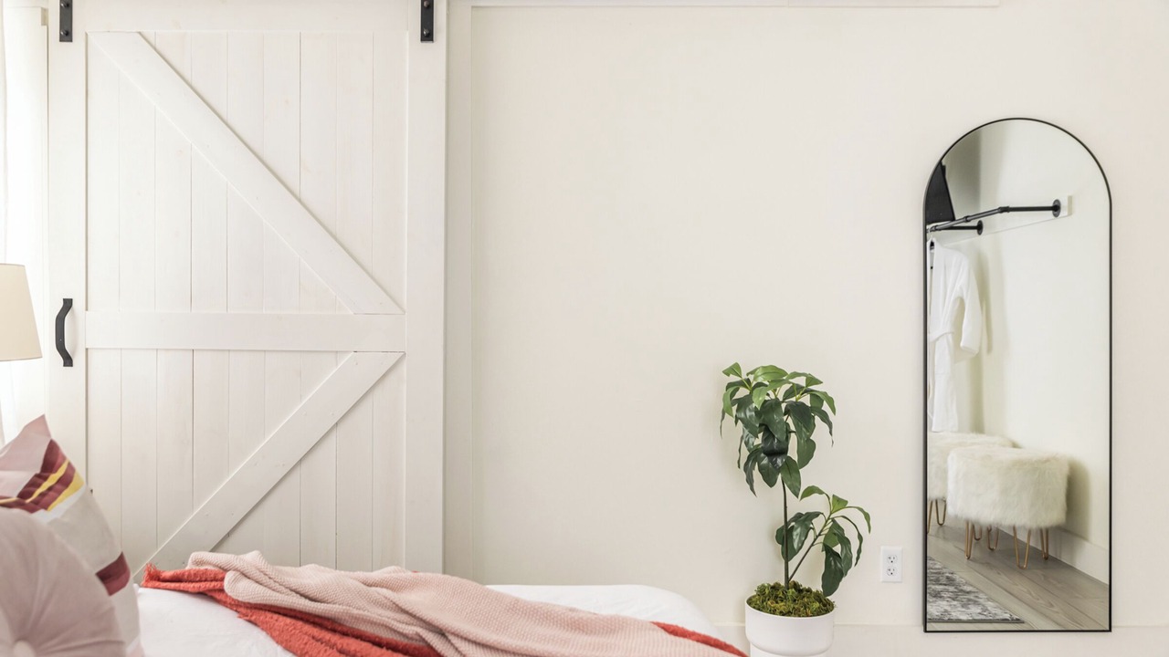 Photo of Bedroom in Edgewood