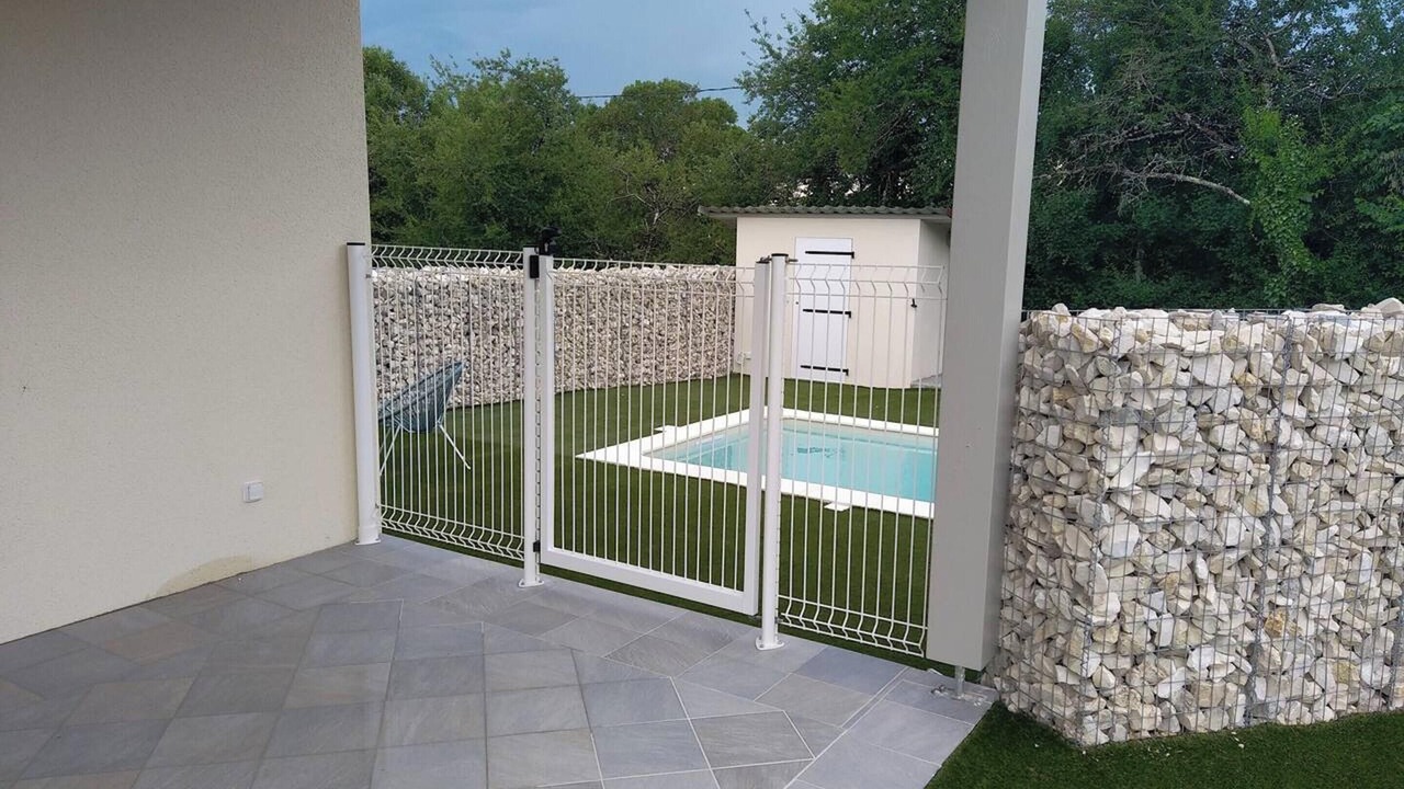 Photo of Outdoor in Martel