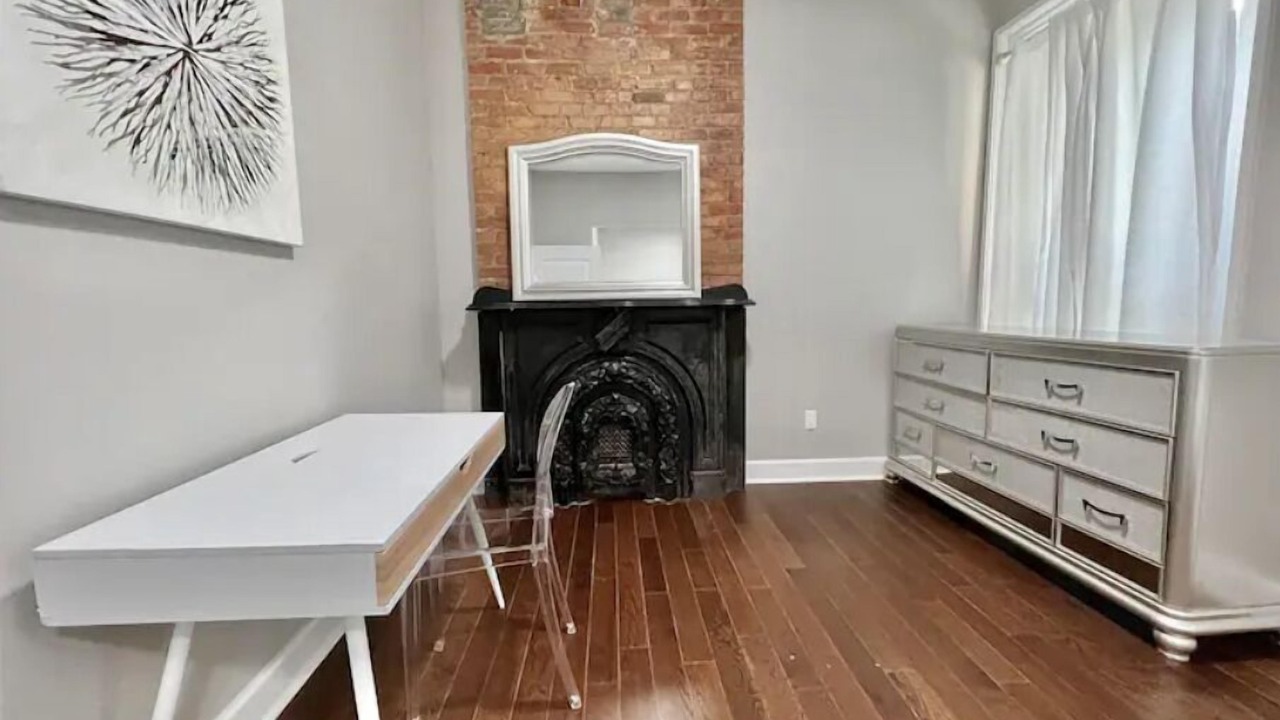 Photo of Others in Albany