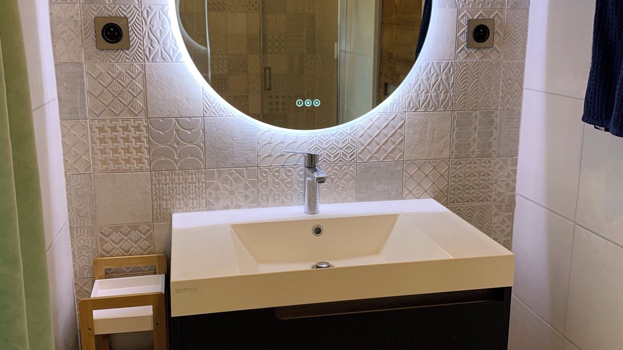 Photo of Bathroom in Sainte-Helene-Bondeville