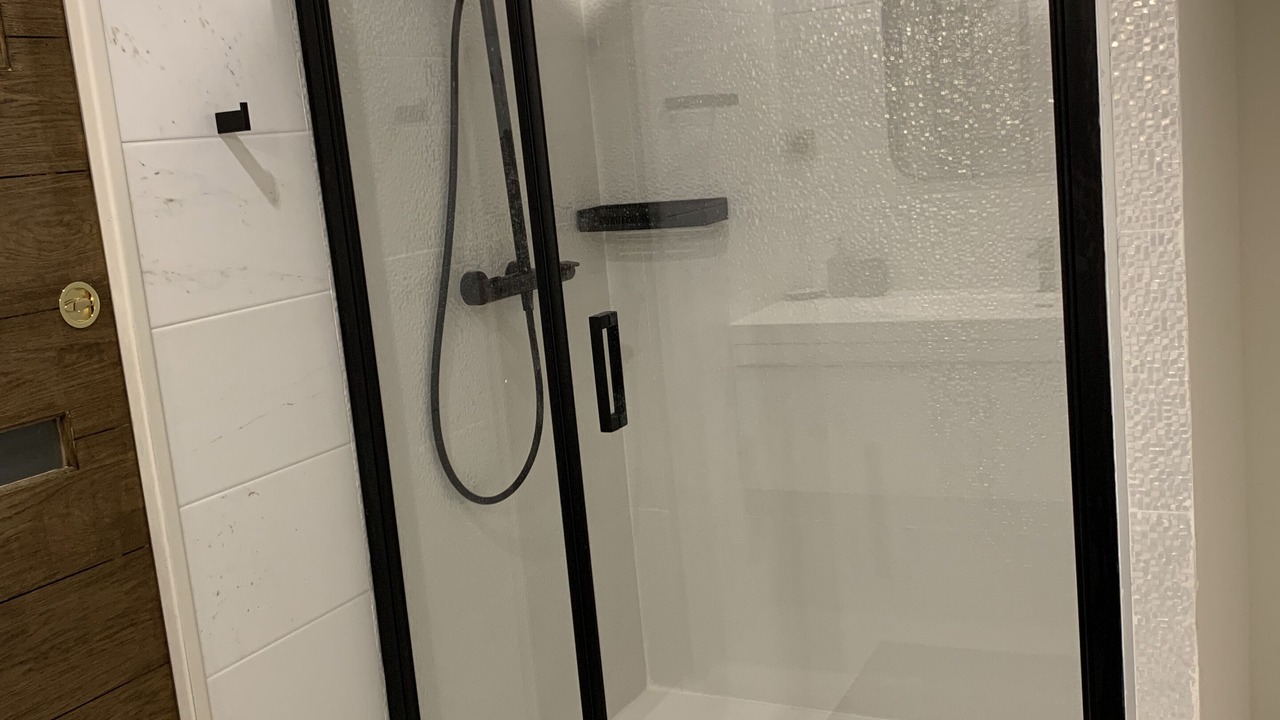 Photo of Bathroom in Sainte-Helene-Bondeville