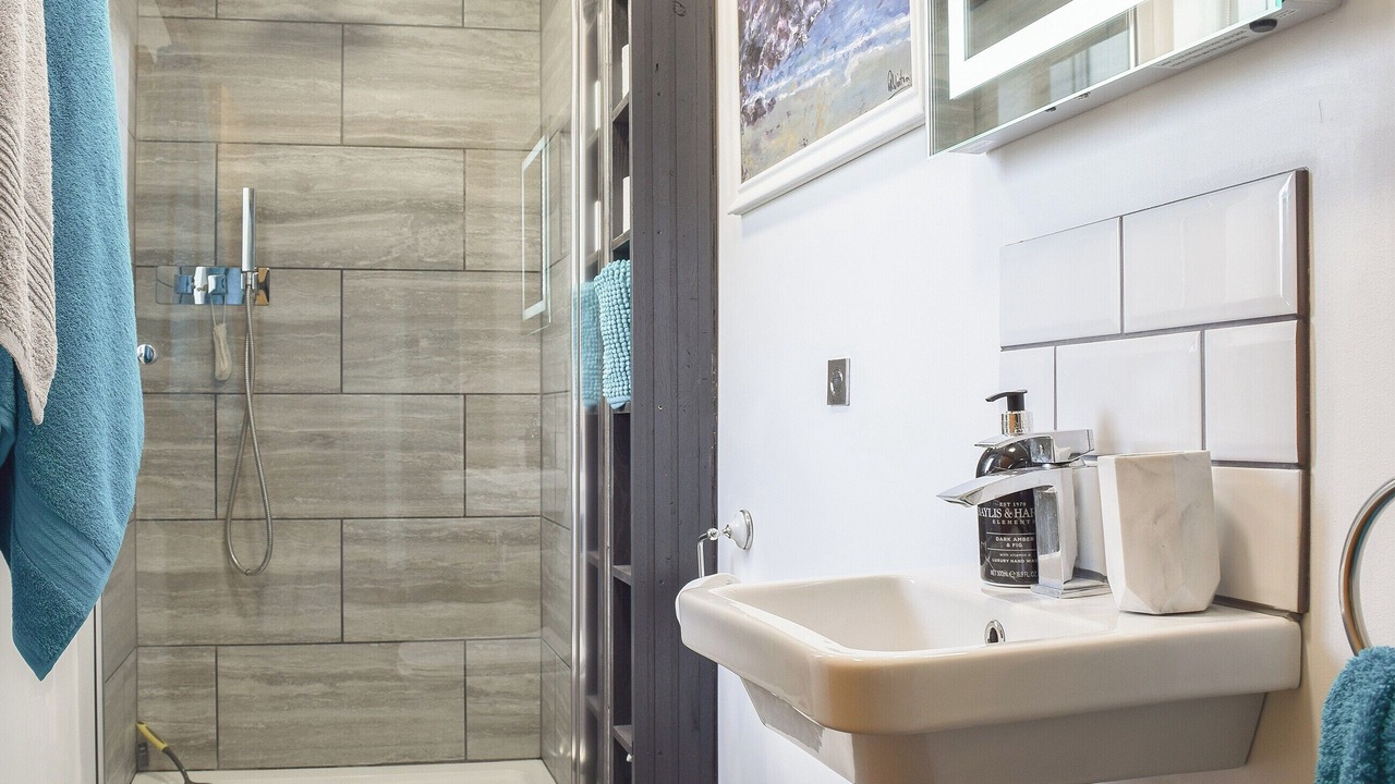 Photo of Bedroom in Wallingford