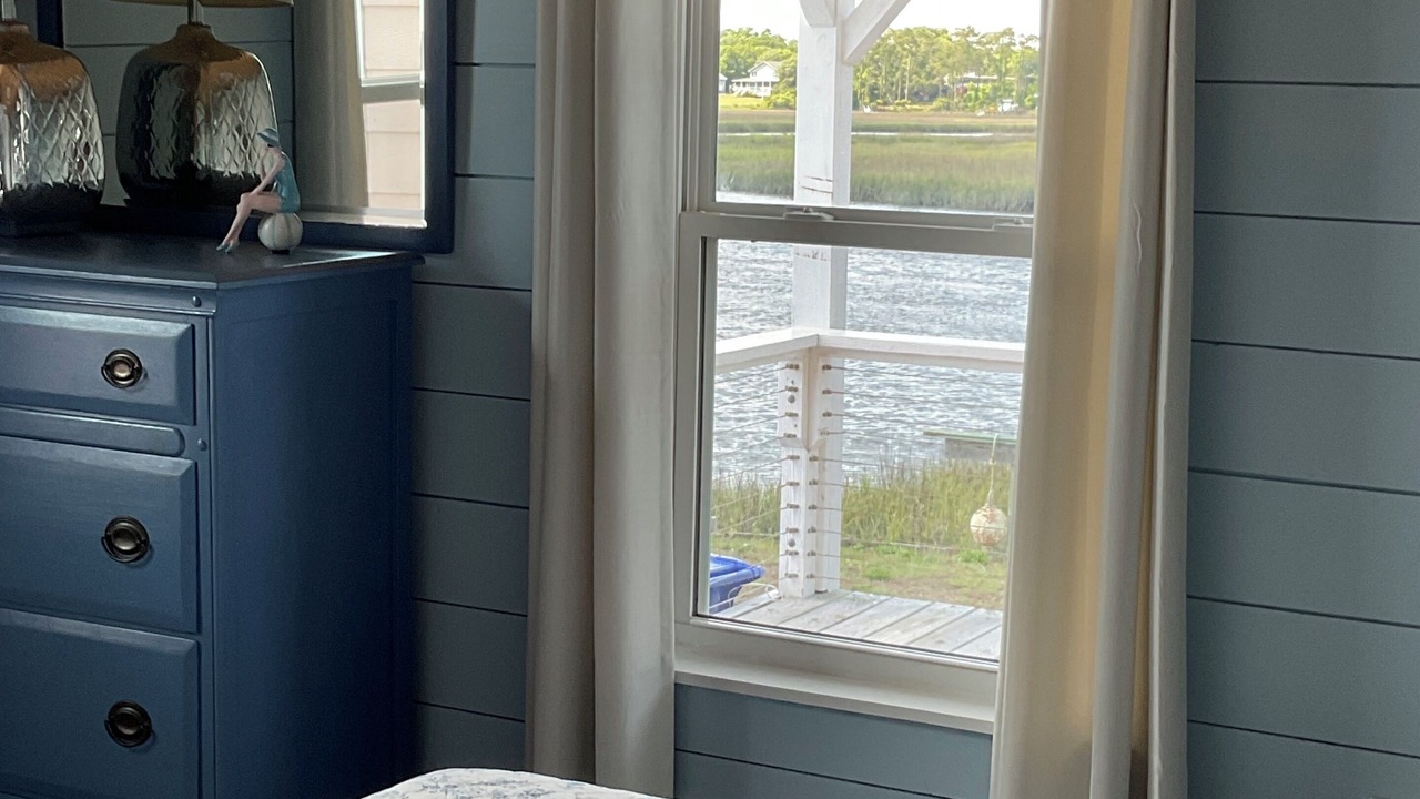 Photo of Bedroom in Long Beach