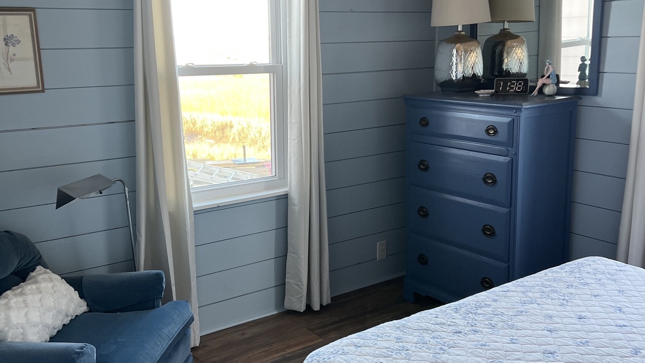 Photo of Bedroom in Long Beach