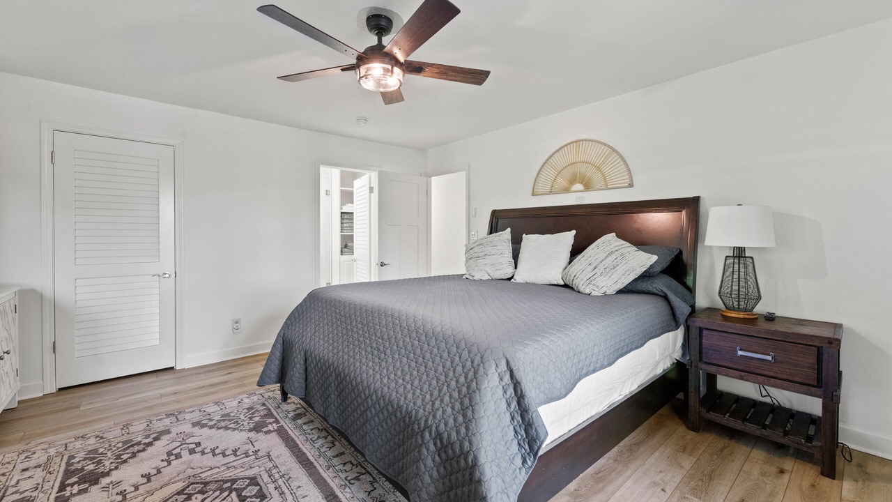 Photo of Bedroom in Clinton