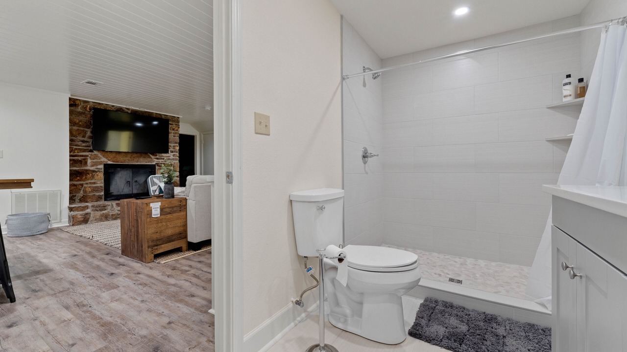 Photo of Bathroom in Clinton