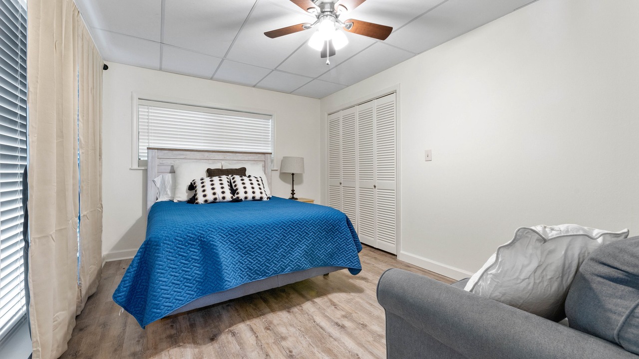 Photo of Bedroom in Clinton