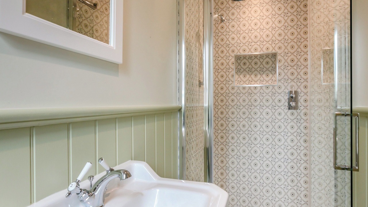 Photo of Bathroom in Pulborough