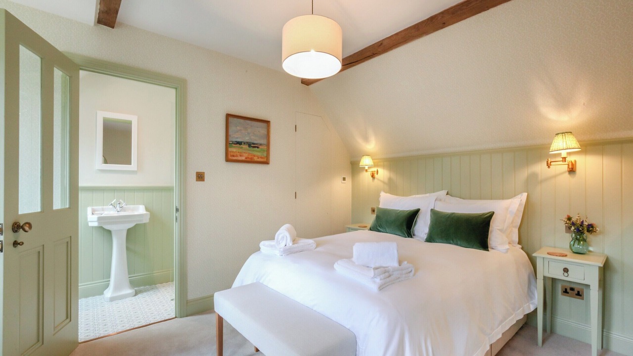 Photo of Others in Pulborough