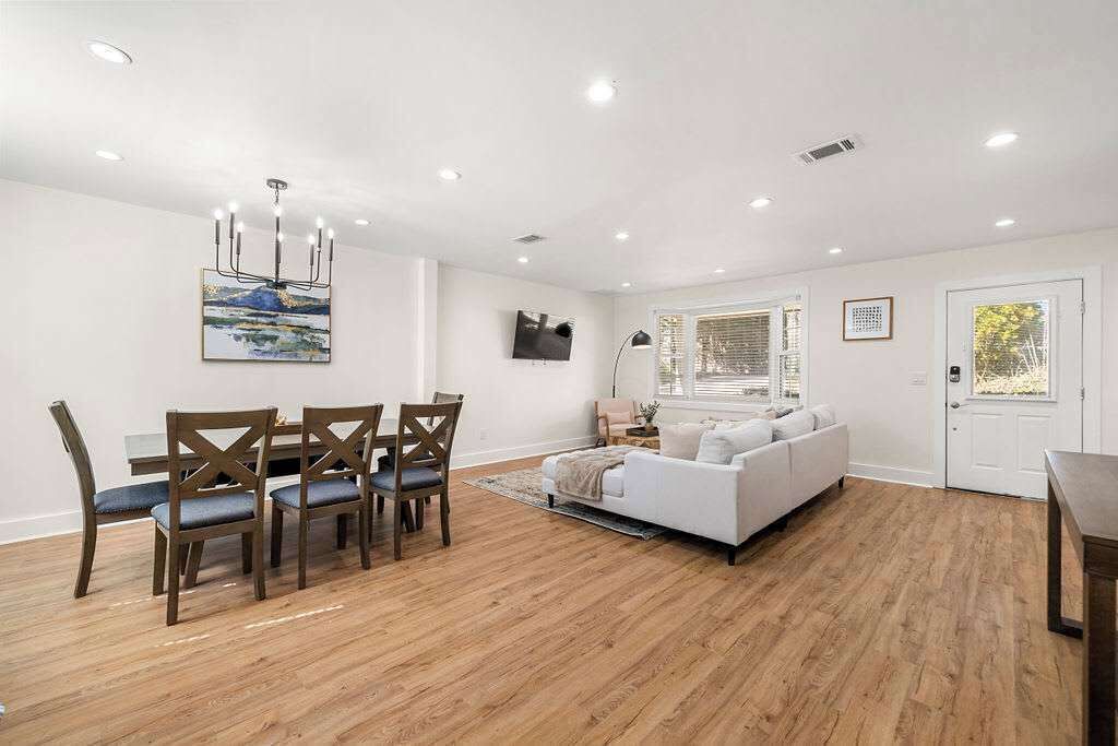 Photo of Livingroom in Norcross