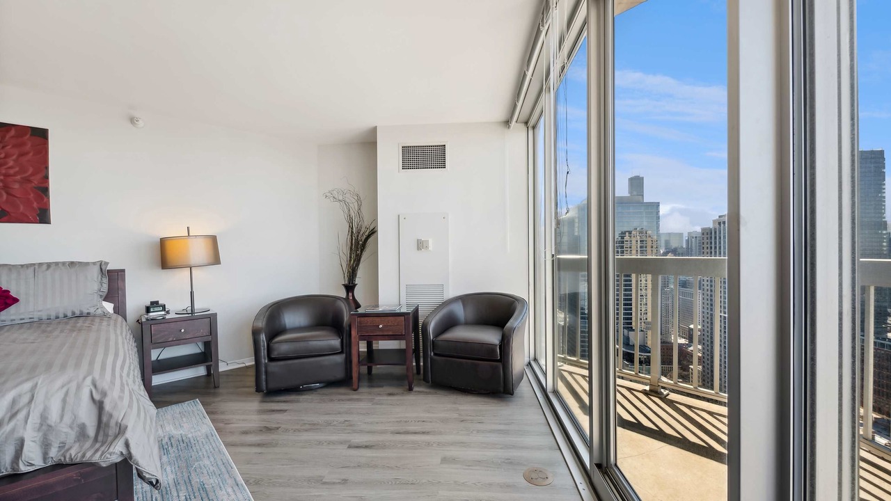 Photo of Bedroom in Downtown Chicago