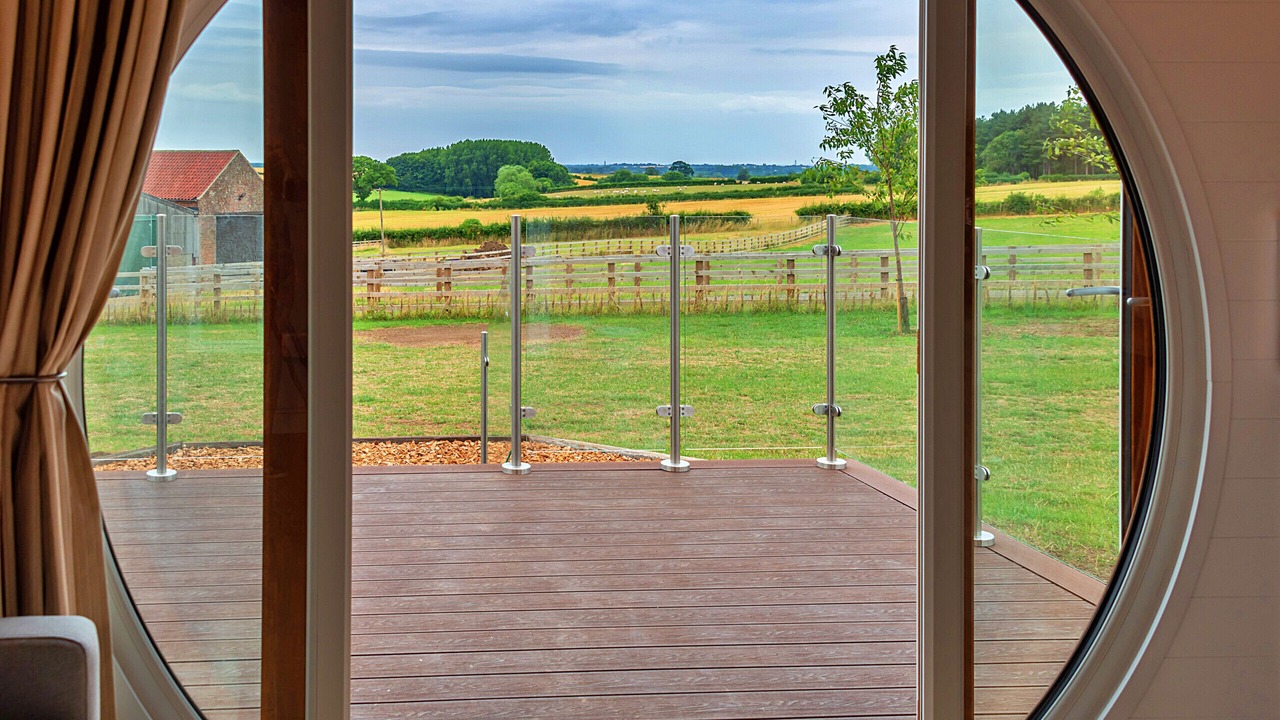 Photo of Others in Low Catton