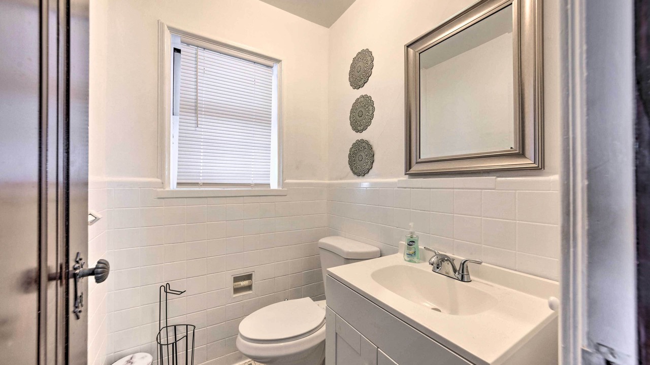 Photo of Bathroom in Bel-Nor
