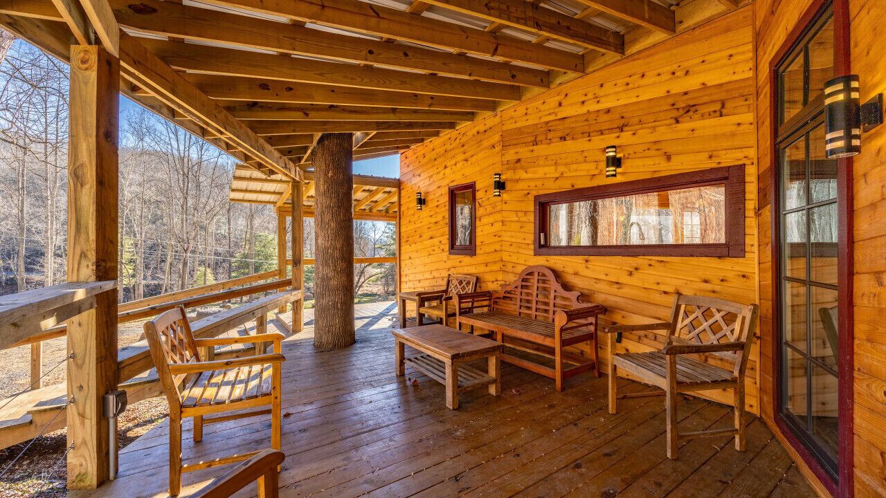 Photo of Patio Balcony in Stanardsville