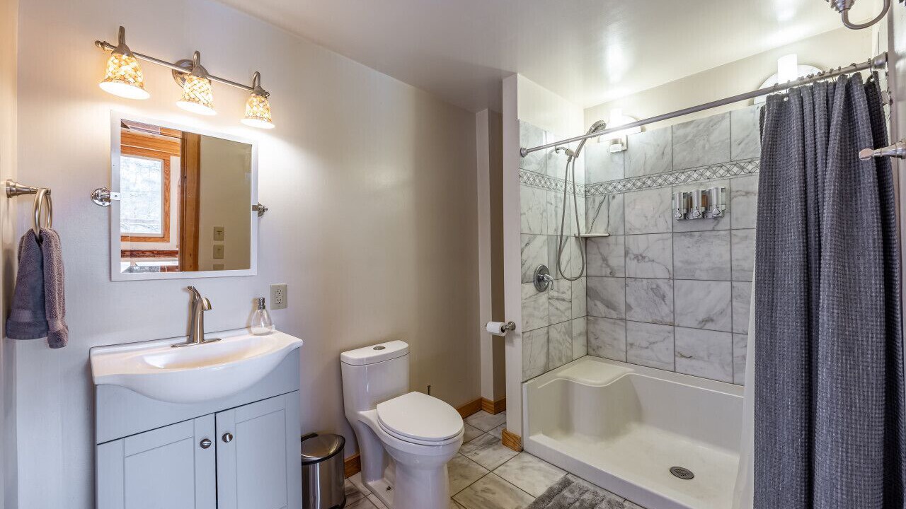 Photo of Bathroom in Stanardsville