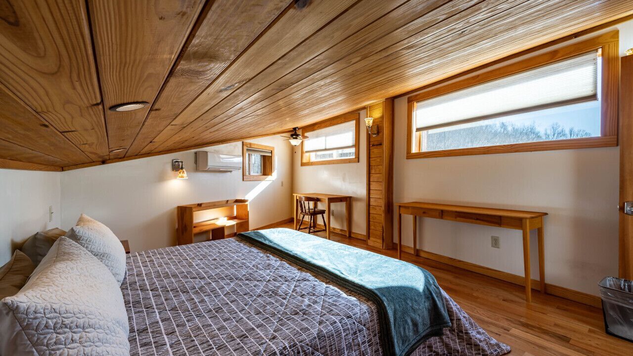 Photo of Bedroom in Stanardsville