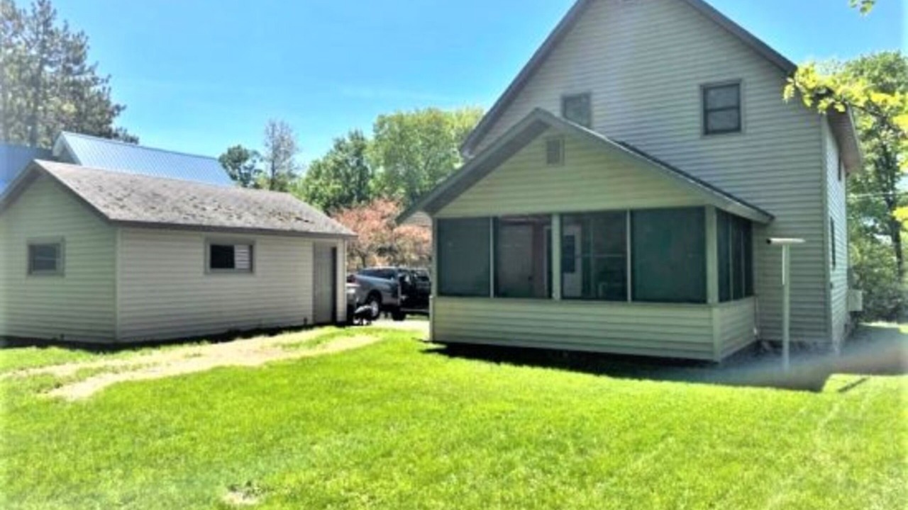 Photo of Outdoor in Park Falls