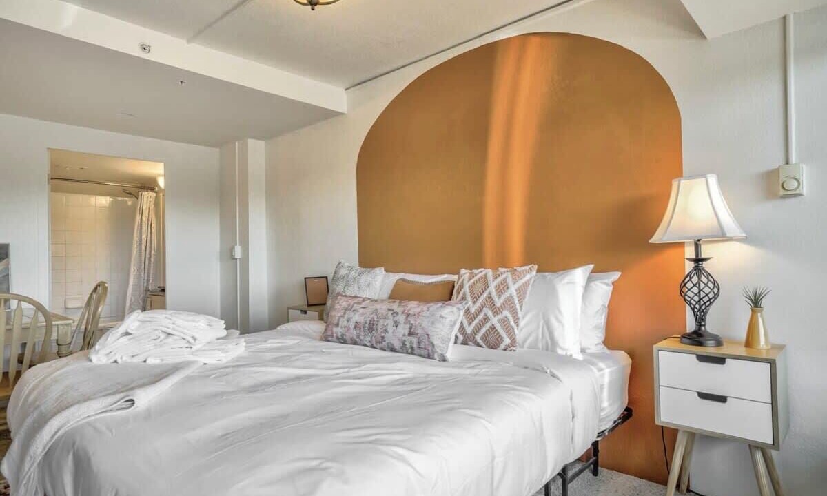 Photo of Bedroom in Central Colorado Springs