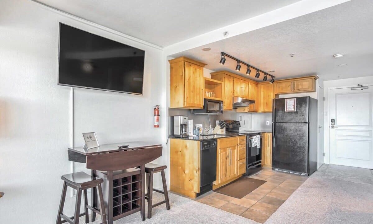 Photo of Kitchen in Central Colorado Springs