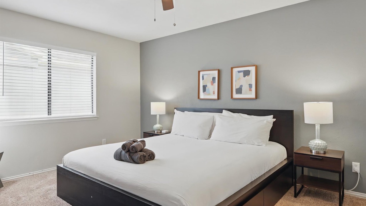 Photo of Bedroom in Northeast Carrollton