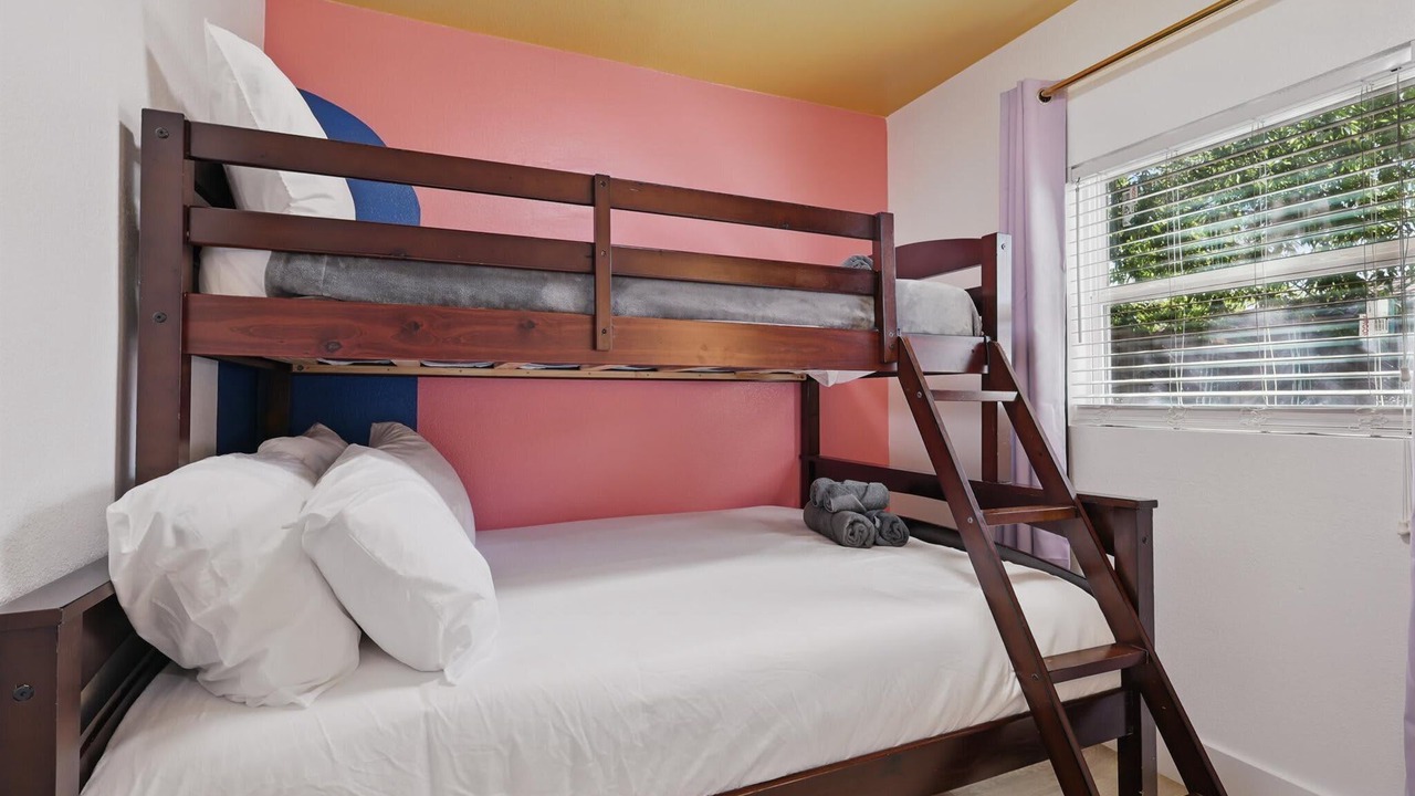 Photo of Bedroom in Park Central