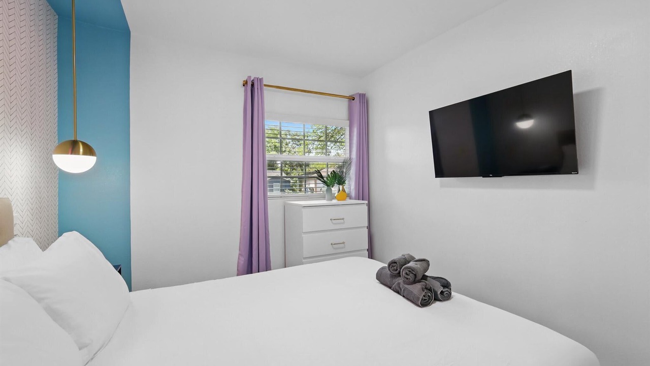 Photo of Bedroom in Park Central