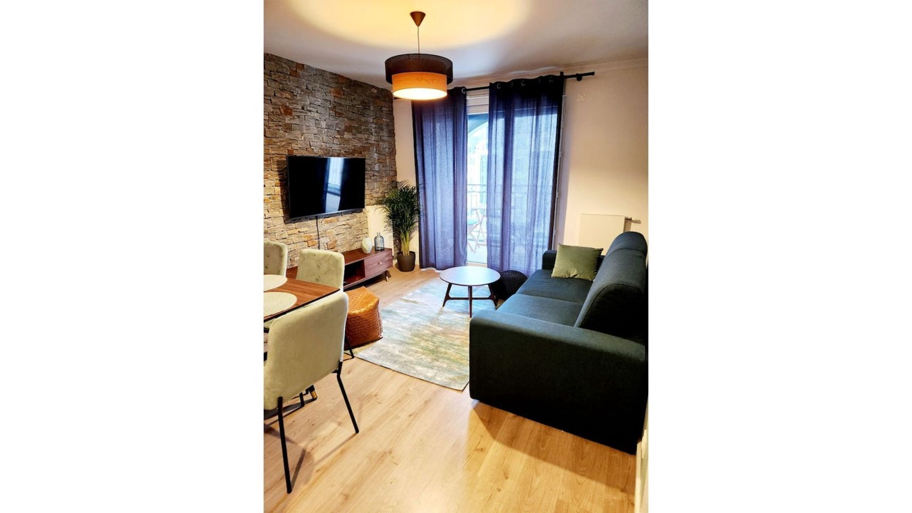 Photo of Livingroom in Clamart