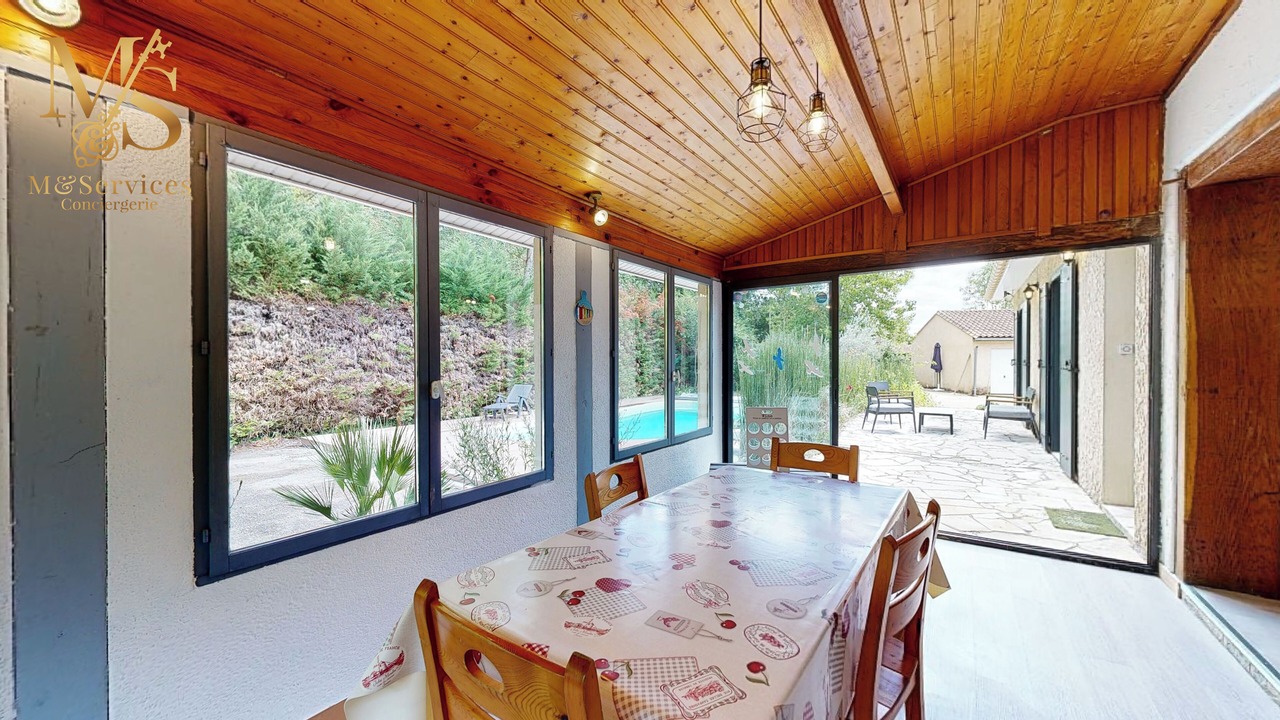 Photo of Others in Saint-Laurent-des-Hommes