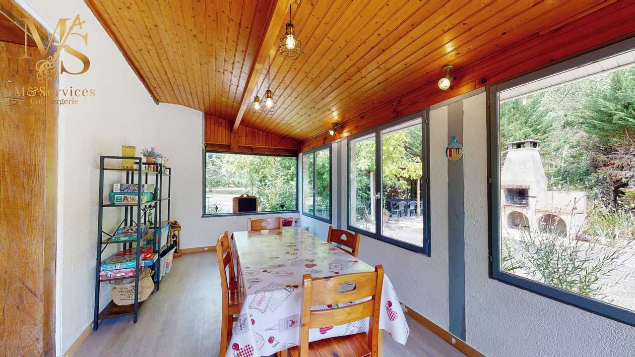 Photo of Others in Saint-Laurent-des-Hommes