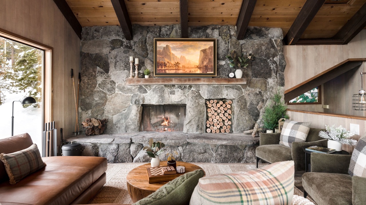 Photo of Livingroom in Meeks Bay