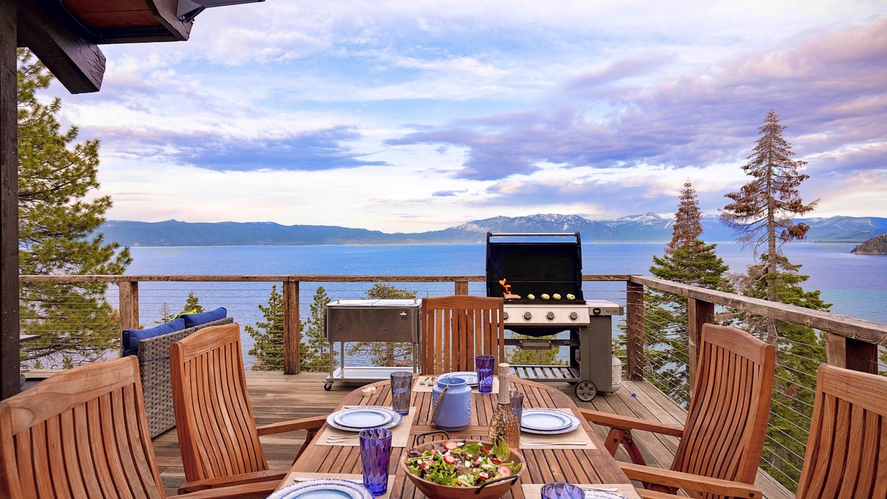 Photo of Outdoor in Meeks Bay