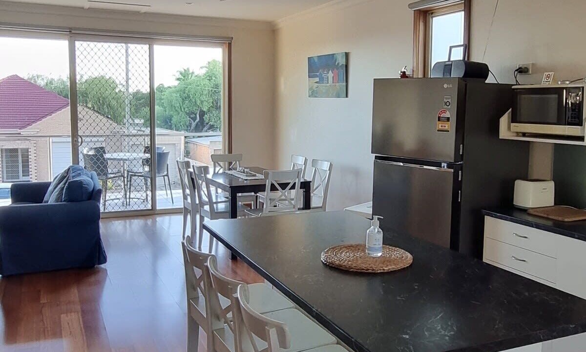 Photo of Others in Largs North