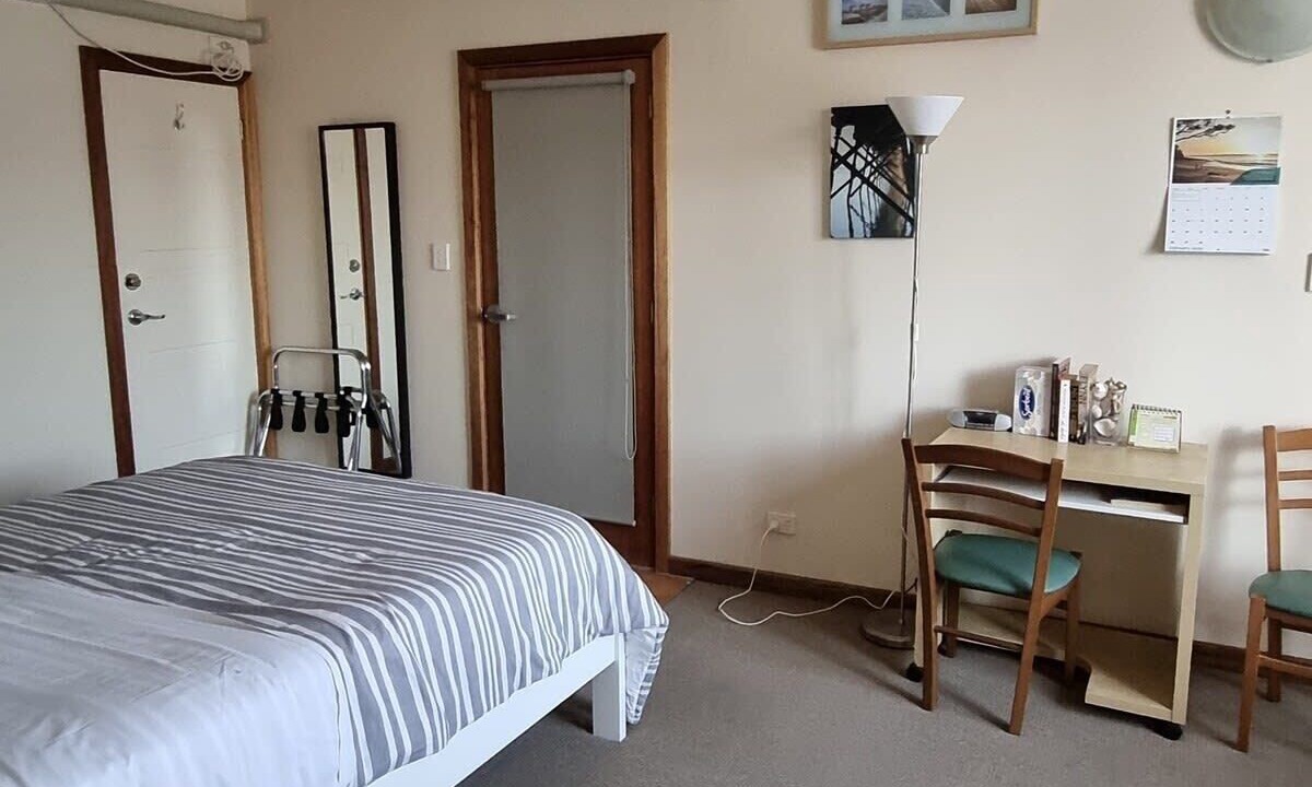 Photo of Bedroom in Largs North