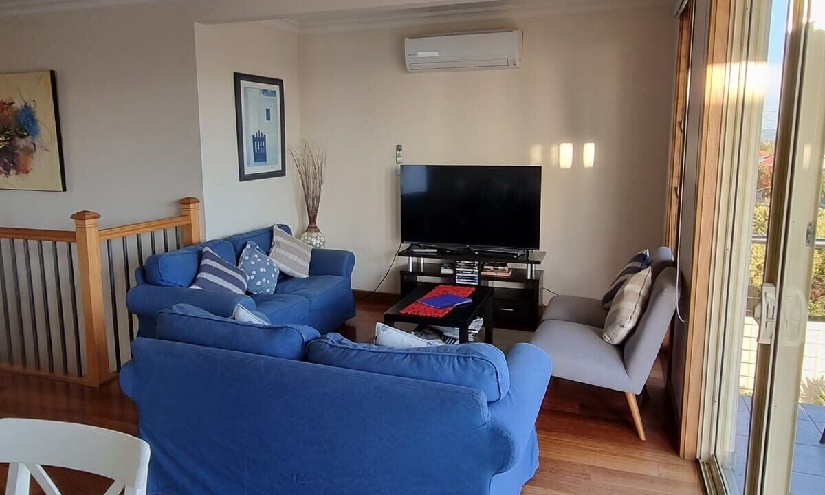 Photo of Others in Largs North