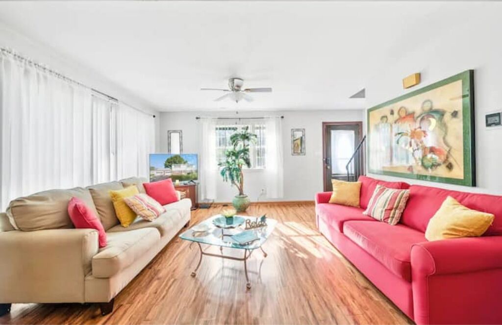 Photo of Livingroom in Virginia Beach