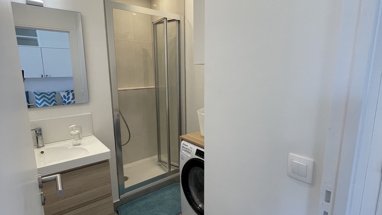 Photo of Bathroom in Villejust