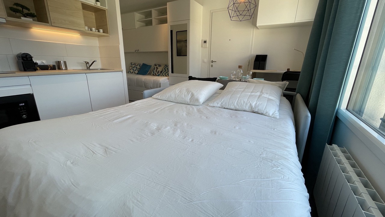Photo of Bedroom in Villejust