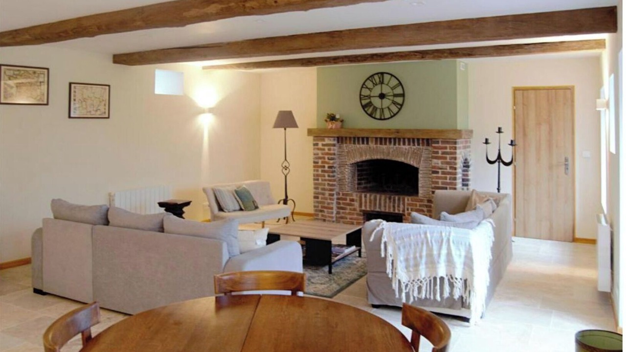 Photo of Livingroom in Painblanc