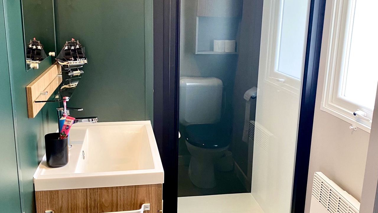 Photo of Bathroom in Saint-Georges-d'Oleron