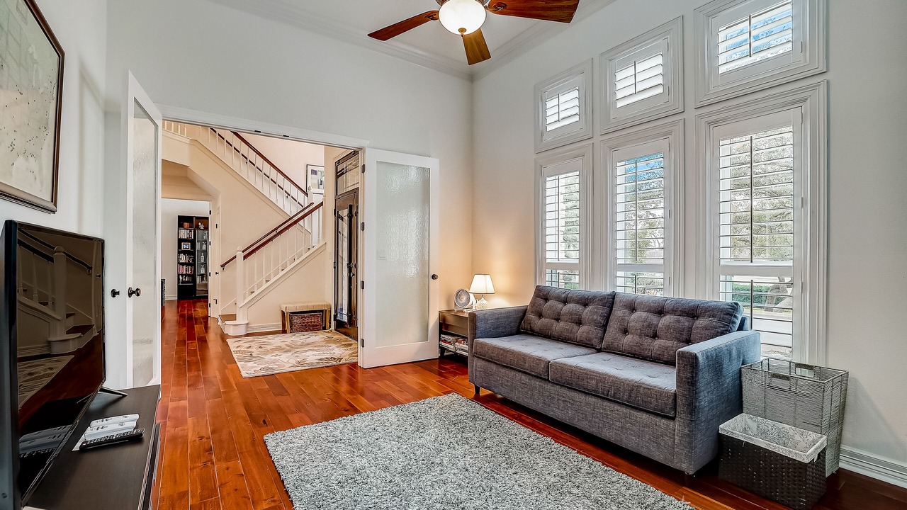 Photo of Livingroom in Riverplace