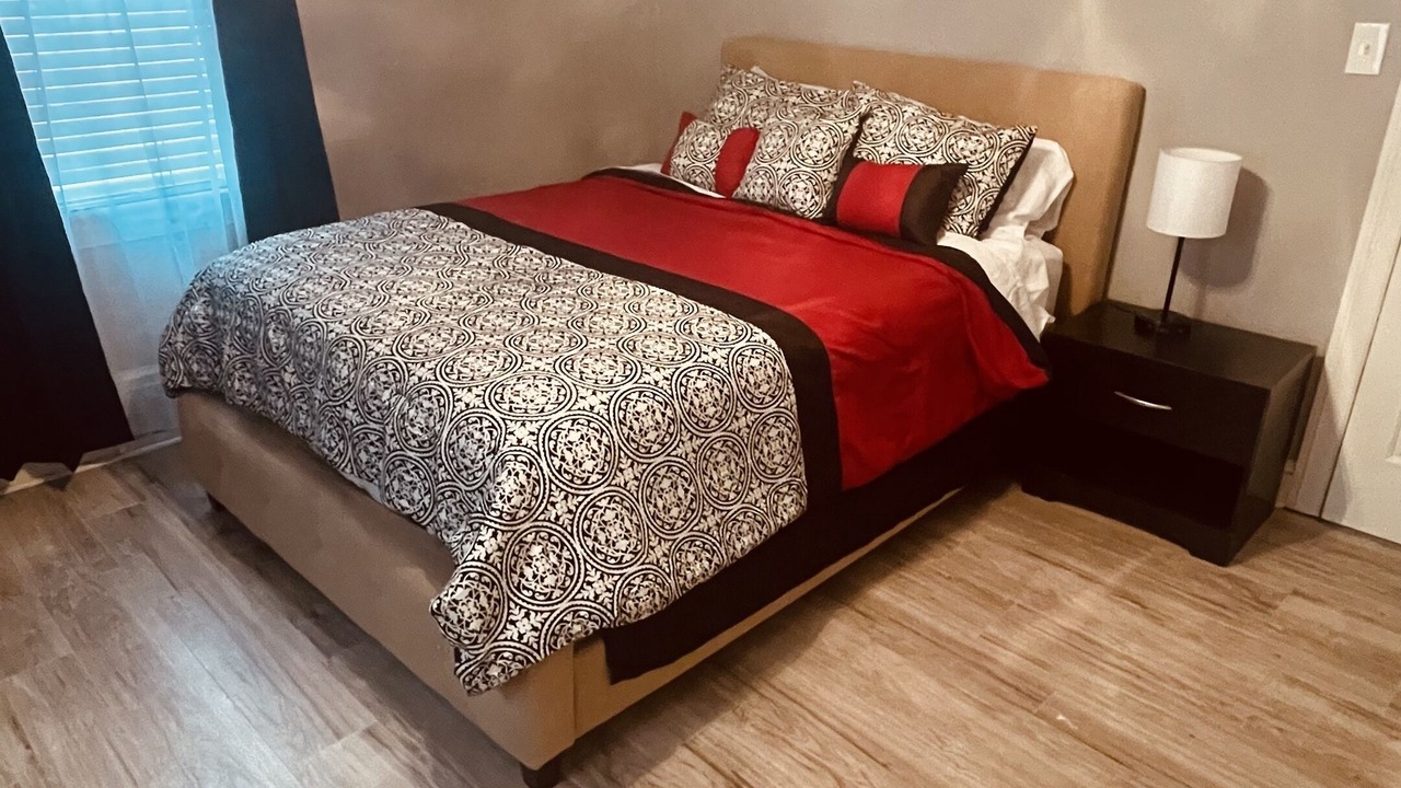Photo of Bedroom in Martinsville