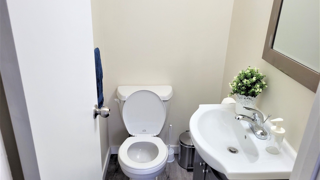 Photo of Bathroom in Fort Gary