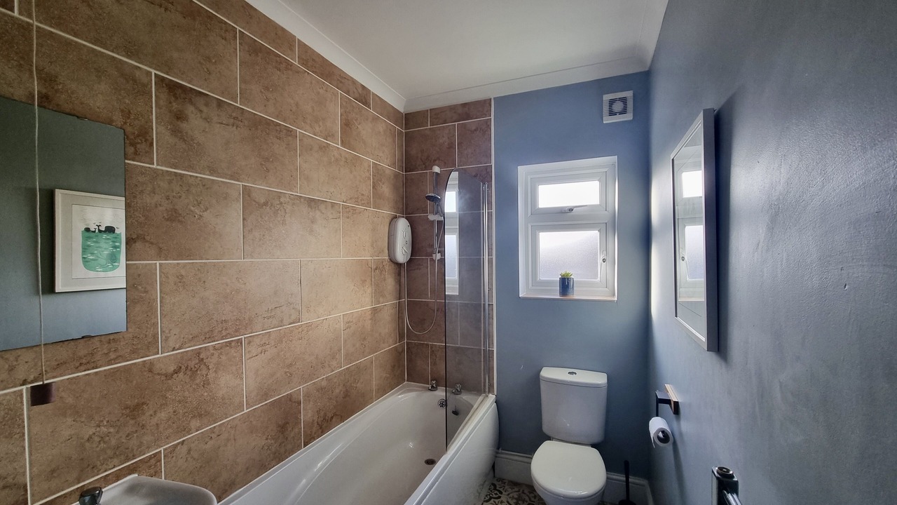 Photo of Bathroom in Heath