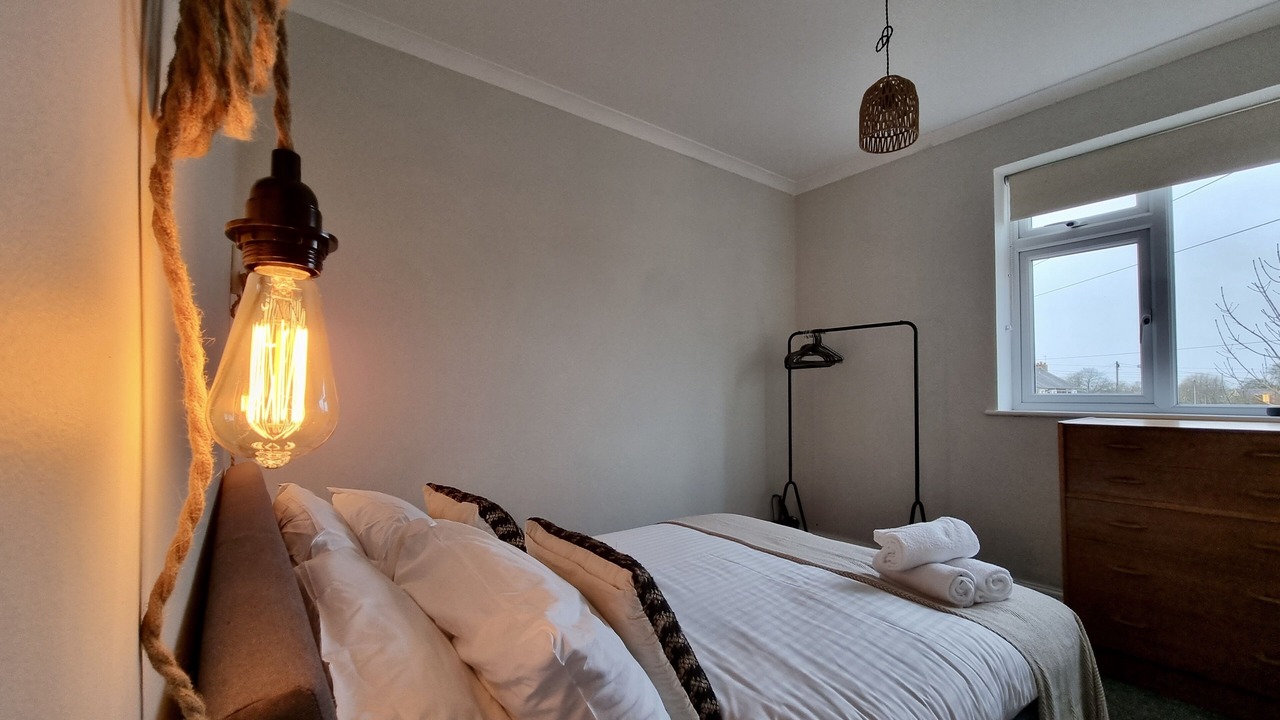 Photo of Bedroom in Heath