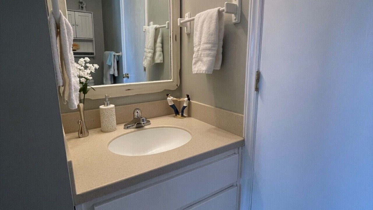 Photo of Bathroom in North Shore