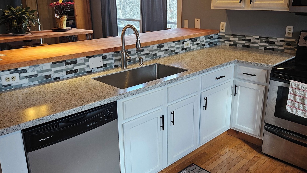 Photo of Kitchen in Byrdstown