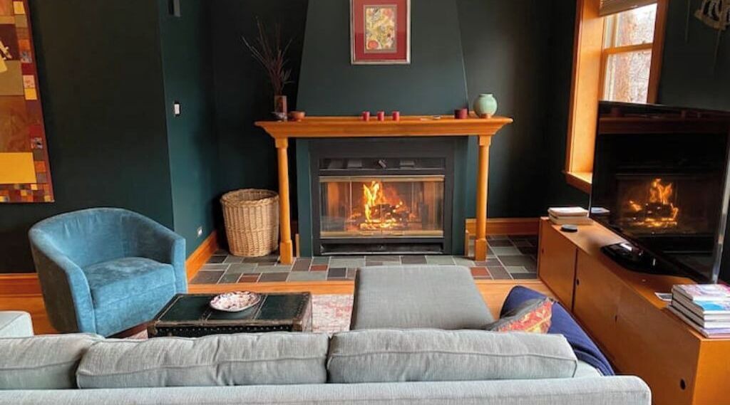 Photo of Livingroom in Logan Square
