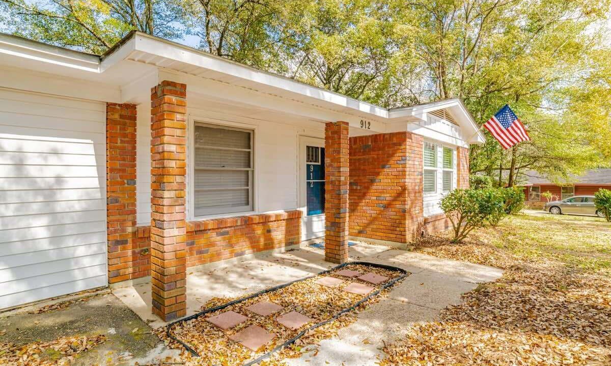 Photo of Outdoor in Mobile