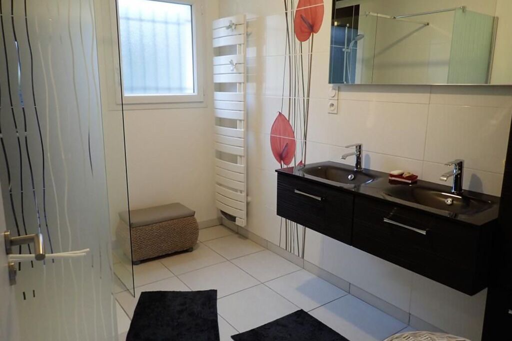 Photo of Bathroom in Vendat