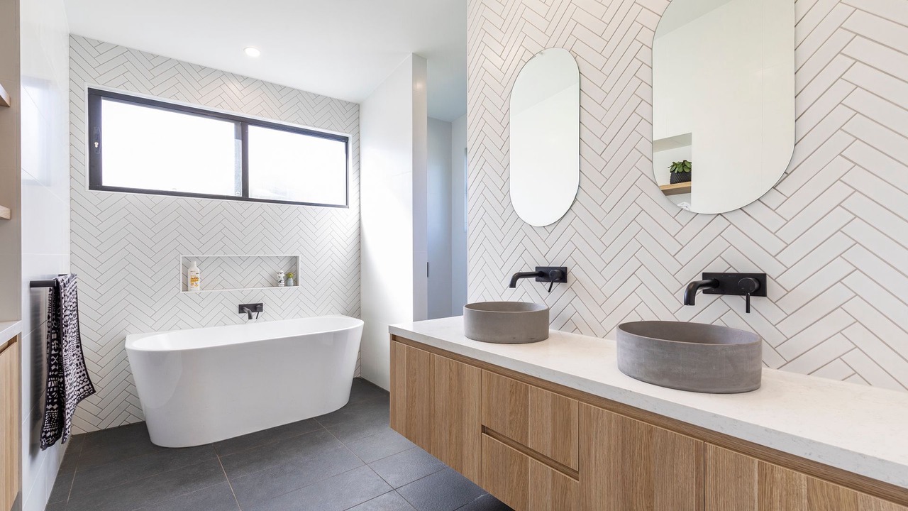 Photo of Bathroom in Sunshine Beach